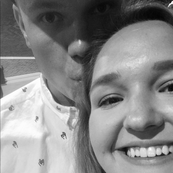 Meet your Posher, Emily - Picture 1 of 1